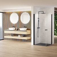 Душевая перегородка из стекла с распашными дверями